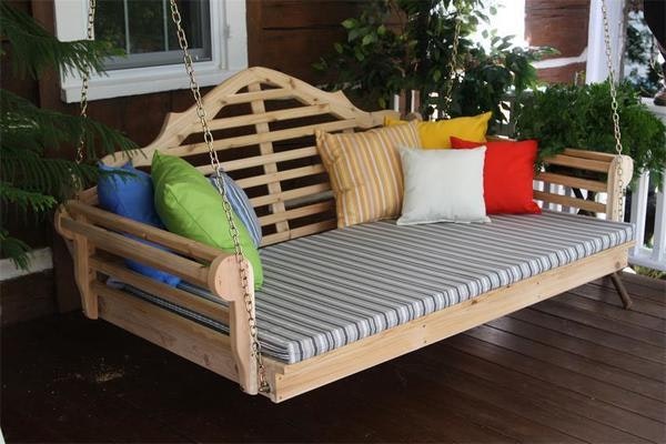 Amish Cedar Wood Marlboro Swing Bed