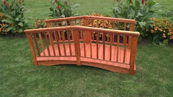 Amish Cedar Wood Baluster Garden Bridge