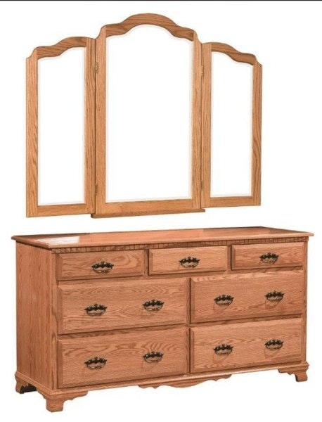Amish Petoskey Deluxe Dresser with Optional Mirror