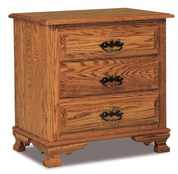 Amish Custom Heritage Wilma 3-Drawer Nightstand with Cathedral Raised Panel Drawer Fronts