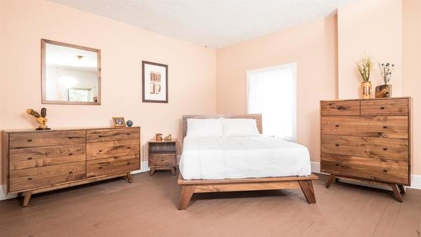 Amish Cumulus Lake Mid-Century Modern 4-Piece Platform Bedroom Set