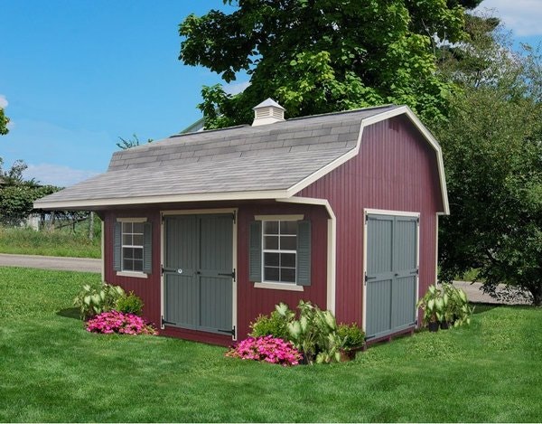 Amish Classic Small Barn with Overhang