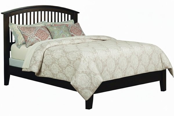 Amish American Made Pothos Spindle Bed