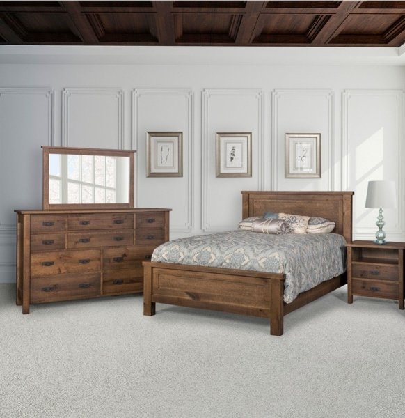 Amish Toledo Three Piece Bedroom Set