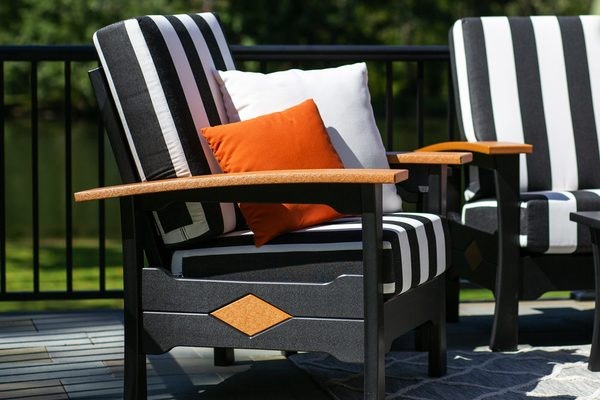 Amish Leisure Lawns Patio Recycled Poly Mission Reclining Chair