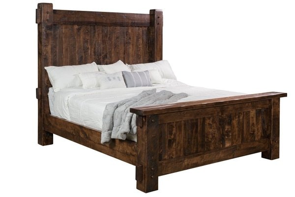 Amish Rustic Rough Sawn Maple Lodge Bed