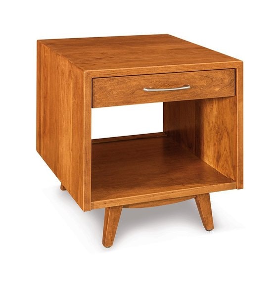 Amish Enrich Sap Cherry Open End Table with Chestnut Stain