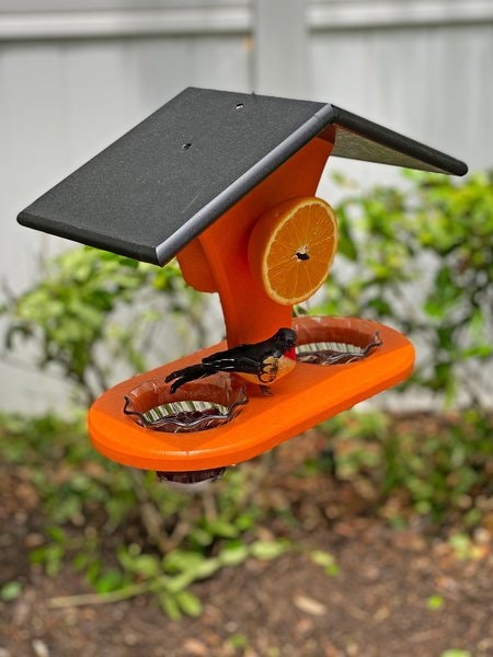 Amish Poly Modern Double Oriole Feeder with Orange Slice Rods - DutchCrafters Exclusive
