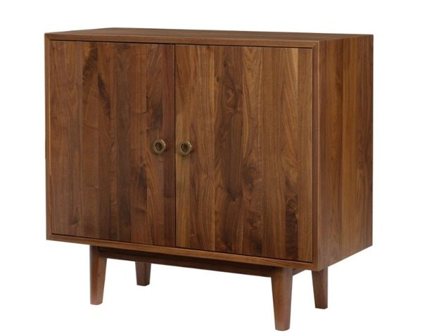 Amish Glasgow Modern Sideboard