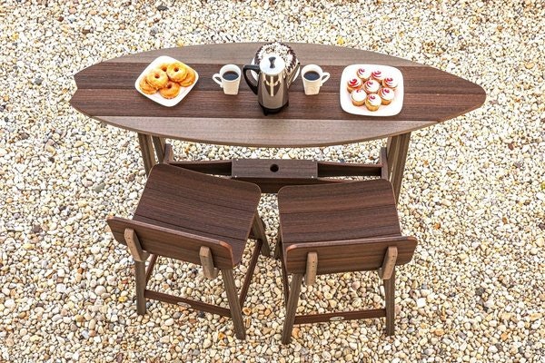 brown poly outdoor surfboard table set