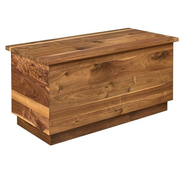 Amish Bowman Blanket Chest