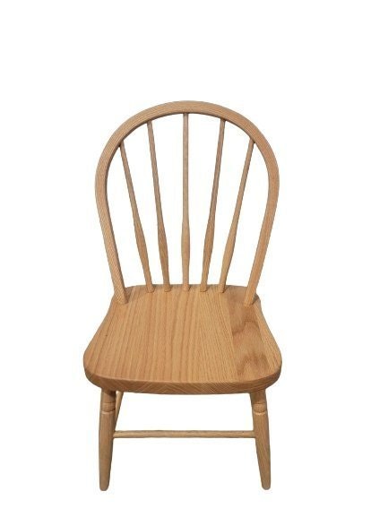 Outlet: Oak Wood Bow Back Windsor Child's Chair In-Stock