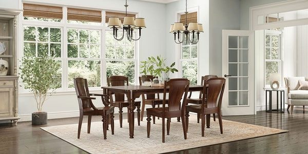 Amish 7-Piece Herimer Traditional Leg Table Dining Room Furniture Set