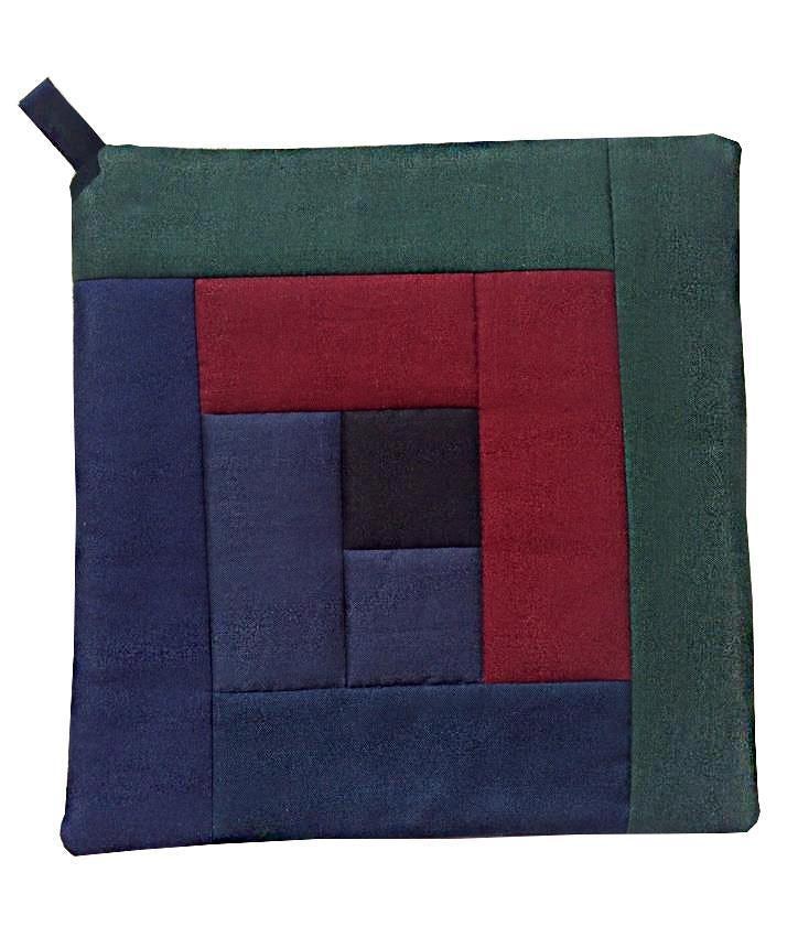 Quilted Log Cabin Pot Holder from DutchCrafters Amish Furniture
